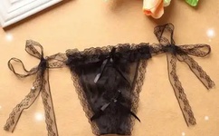 篱笆女人和狗主题歌